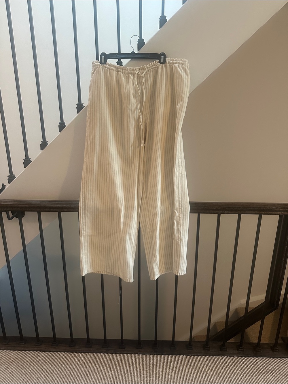 H&M Cream and Light Gray Pinstripe Drawstring Chinos